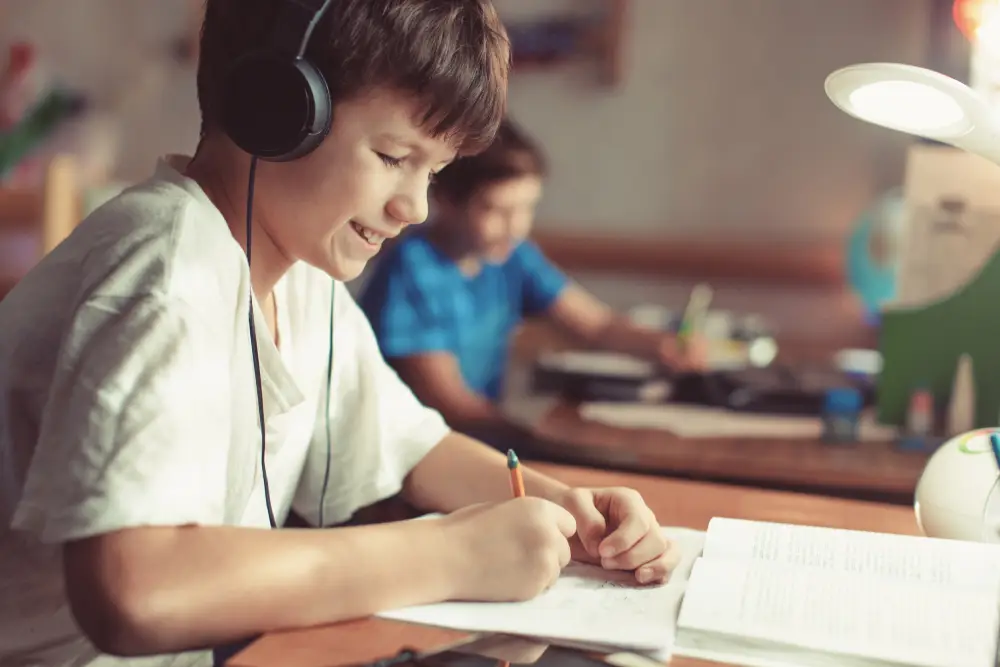 workshop focused on songwriting, storytelling, music theory, and chord progression 